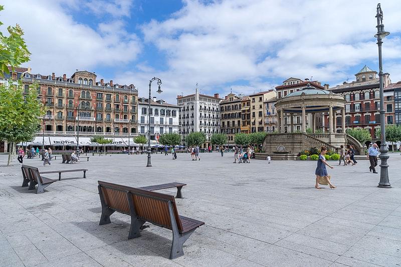 pampelune place de castille