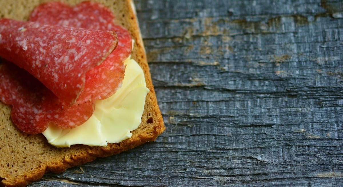 pane salameungherese e burro