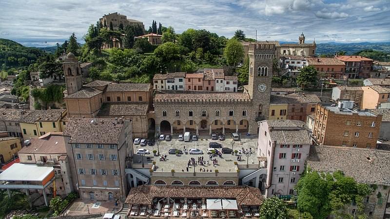 panorama bertinoro piazza