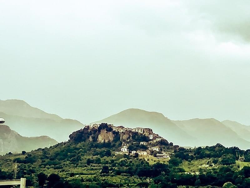 panorama di castel san vincenzo