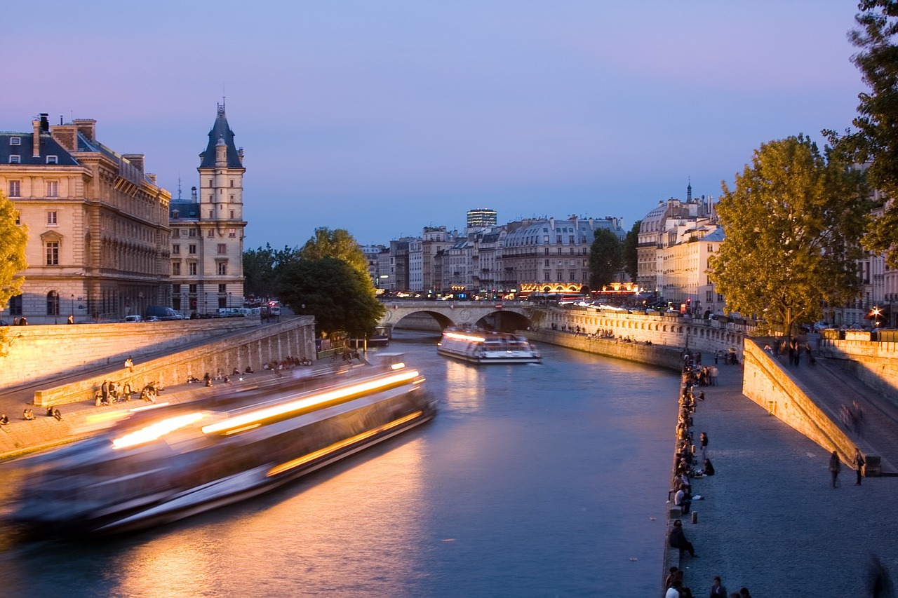 parigi fiume senna notte senna