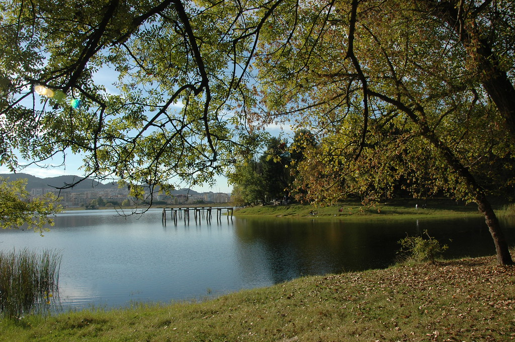 parku i madh kodrat e liqenit 1