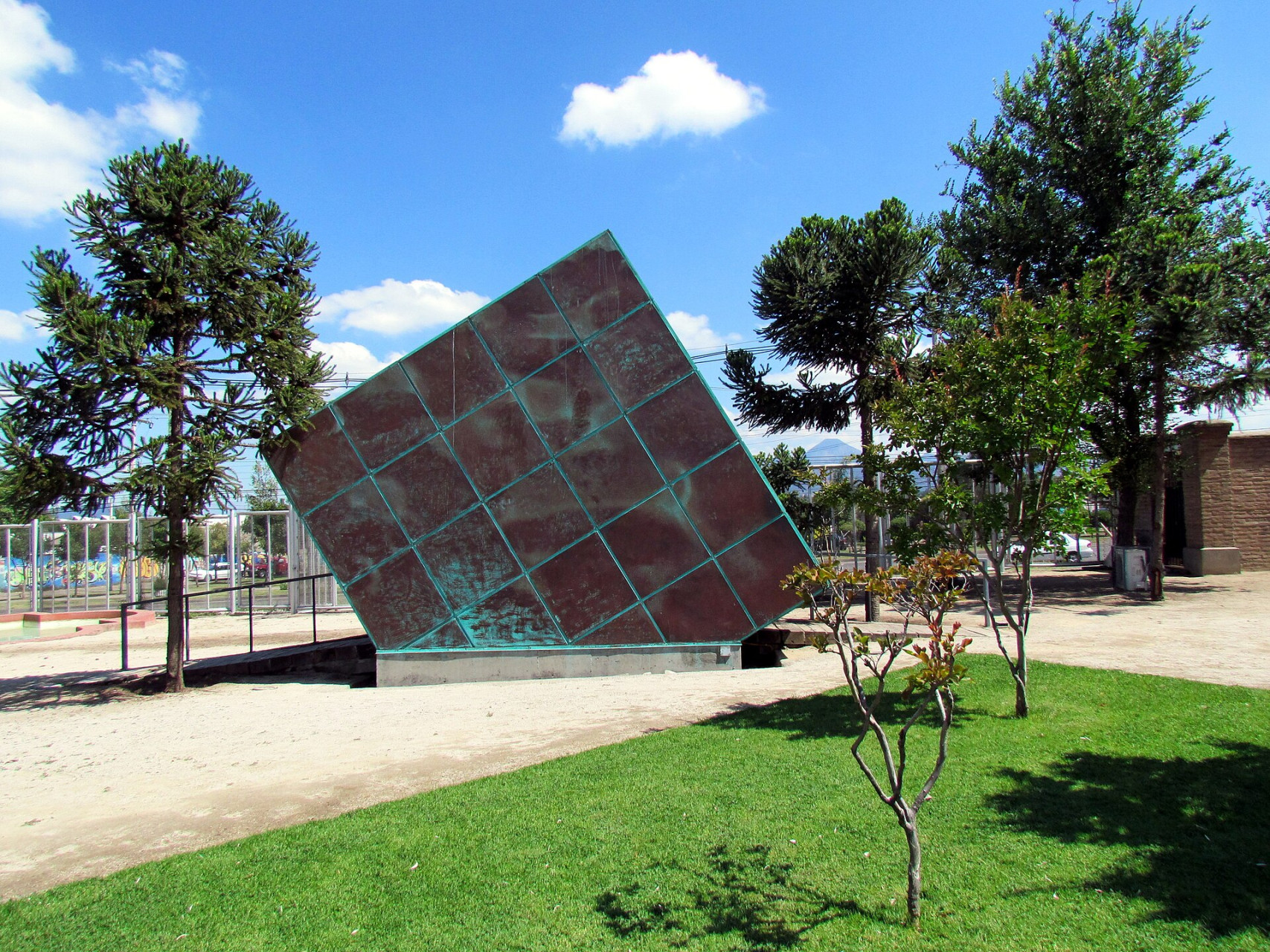 parqueporlapazvillagrimaldi santiagochile peacepark 5277454343