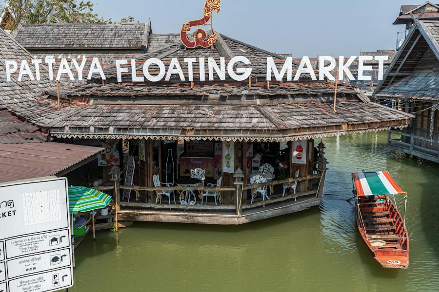 pattaya floating market in thailand