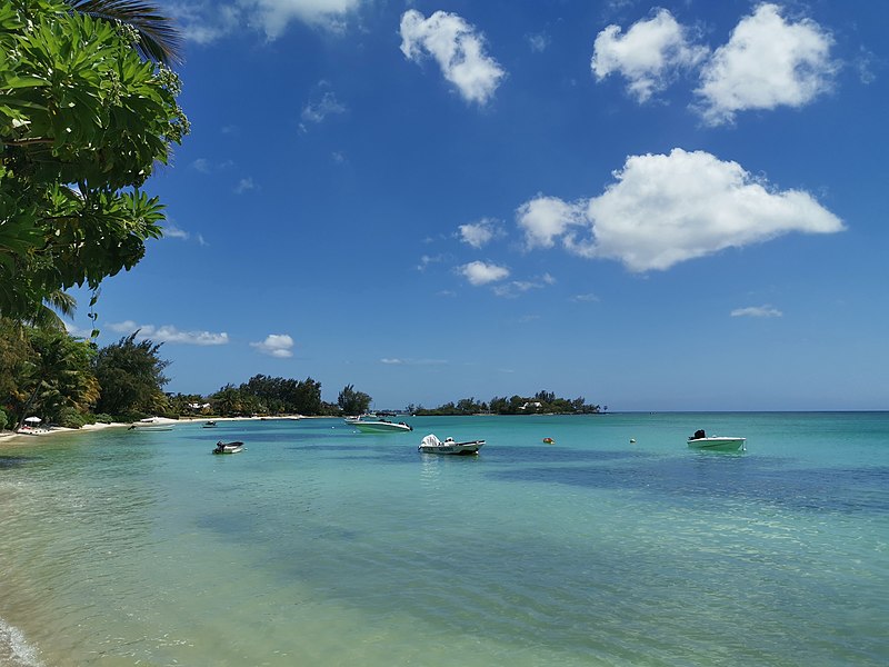 pereybere beach mauritius