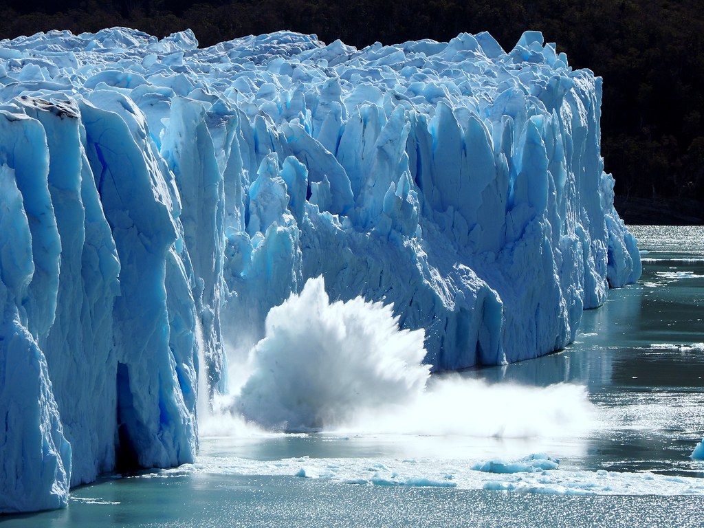 perito moreno calving