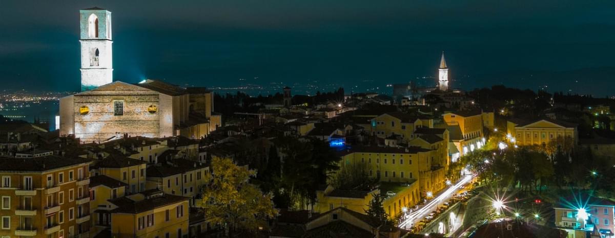 perugia notte italia panorama