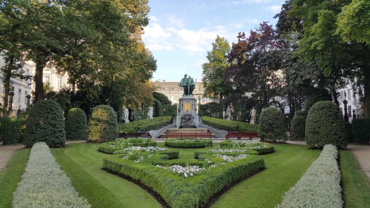 petit sablon park sablon bruxelles