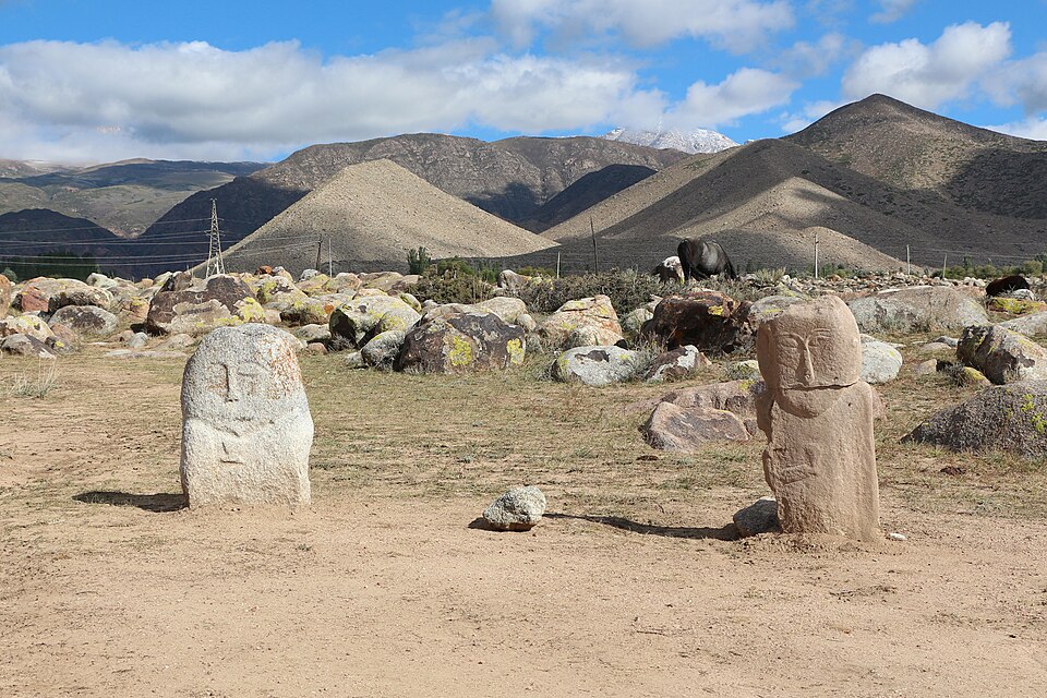petroglyph museum of cholpon ata 02