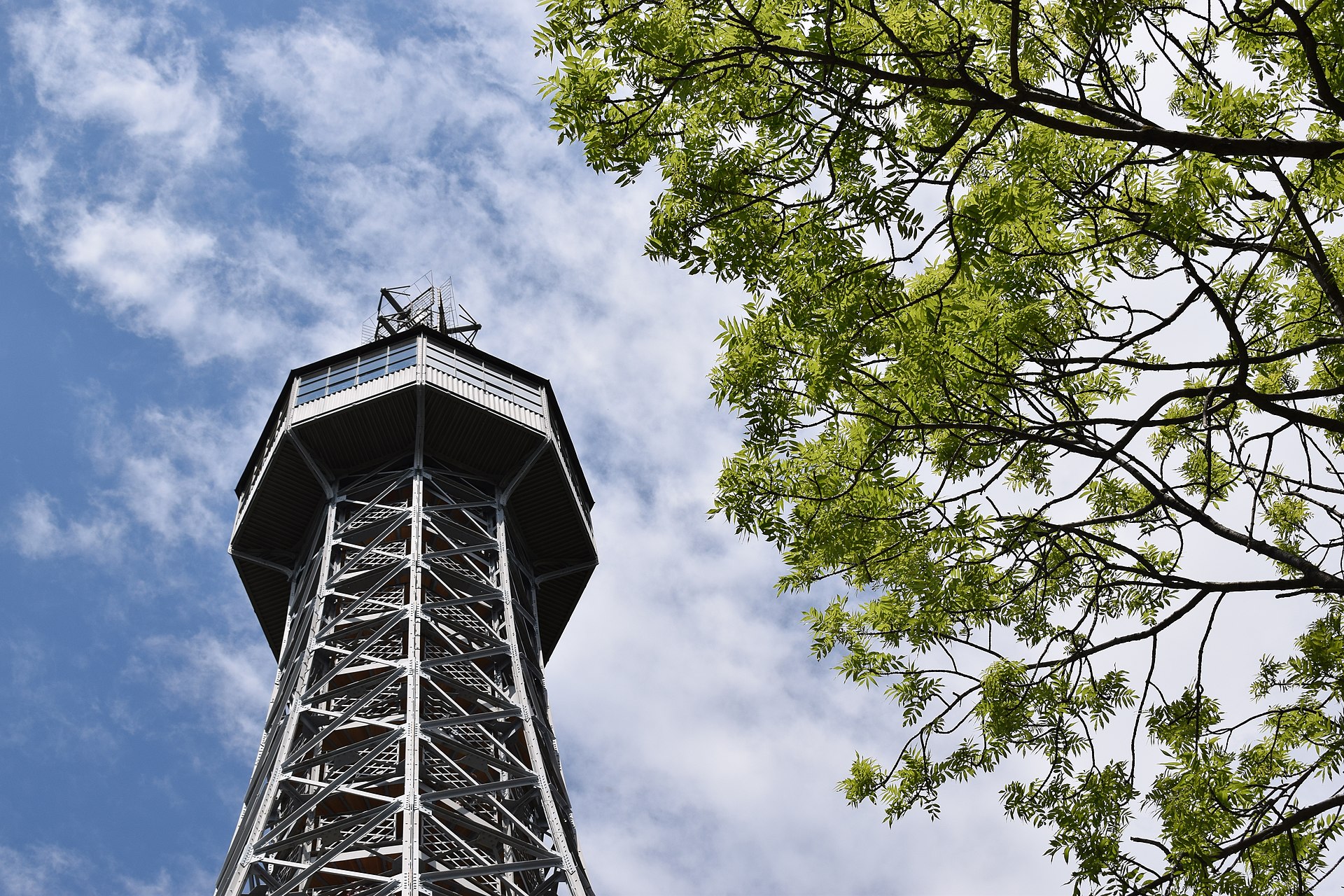 Torre panoramica Petřín