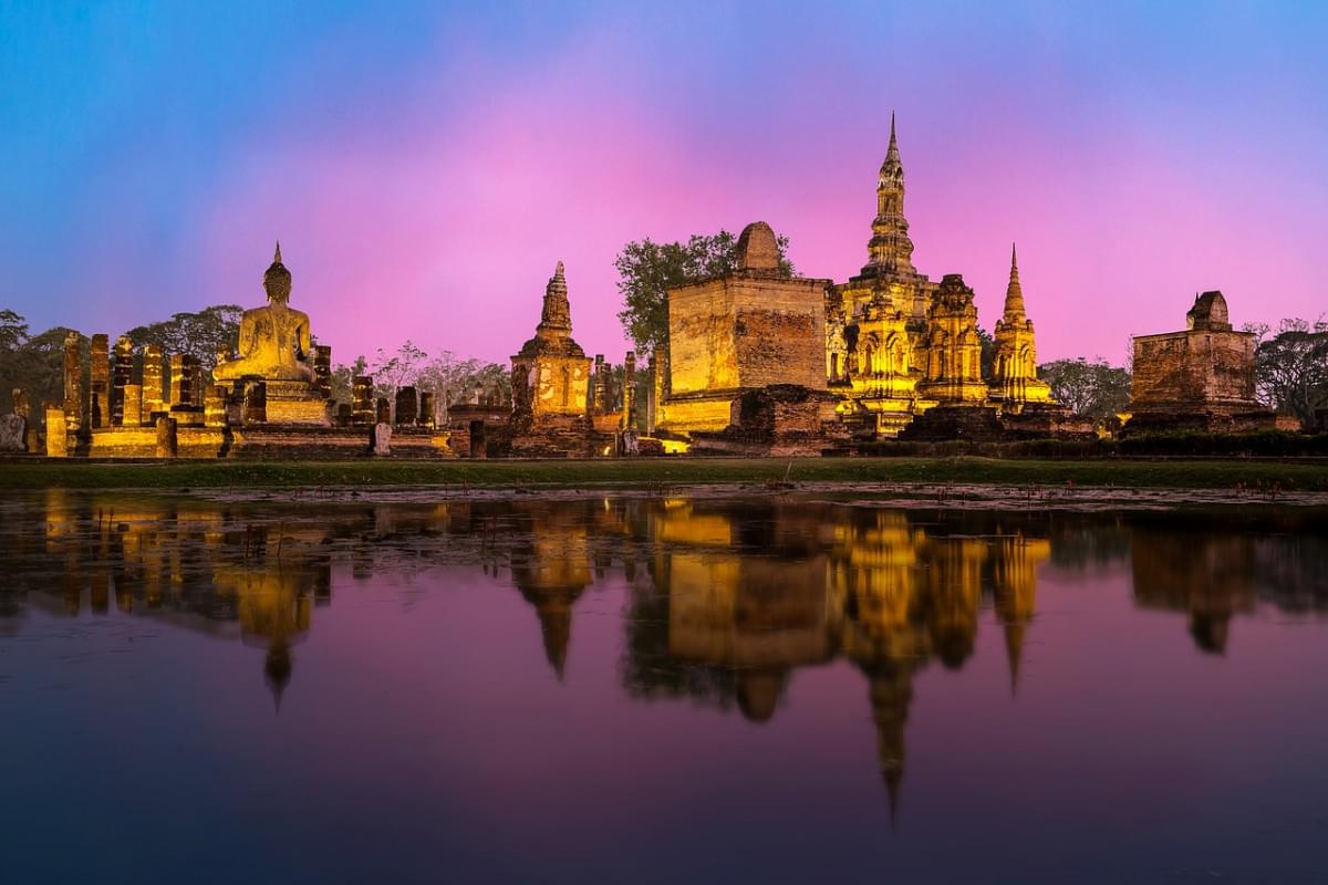 phra nakhon si ayutthaya laguna 1