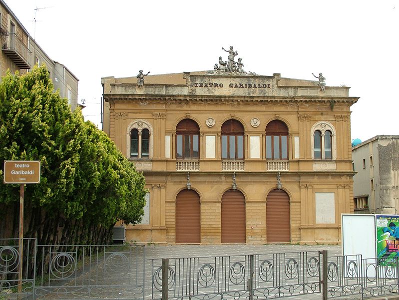 teatro garibaldi piazza armerina