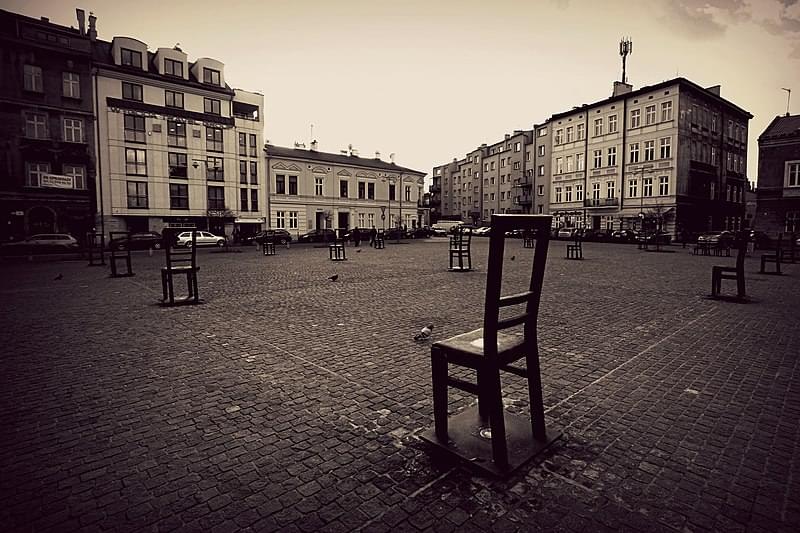 piazza degli eroi del ghetto podgorze cracovia