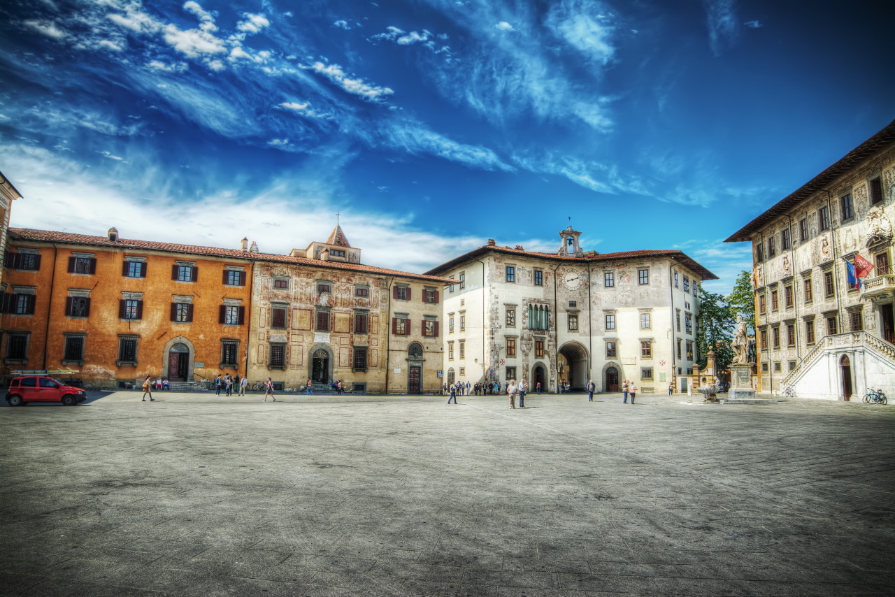 piazza dei cavalieri pisa italy