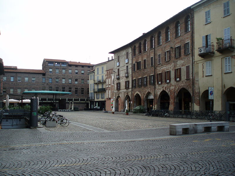 piazza della vittoria pavia 2