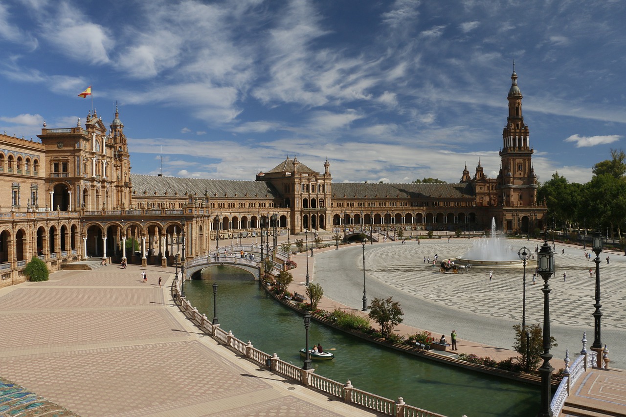 piazza di spagna seville spagna 1