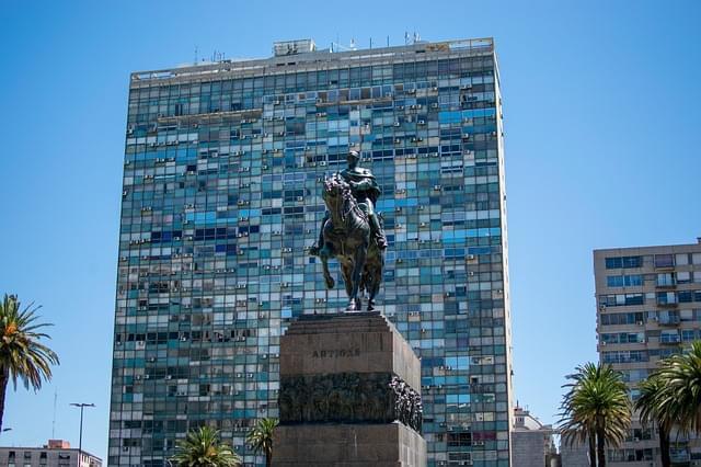 piazza indipendecia montevideo