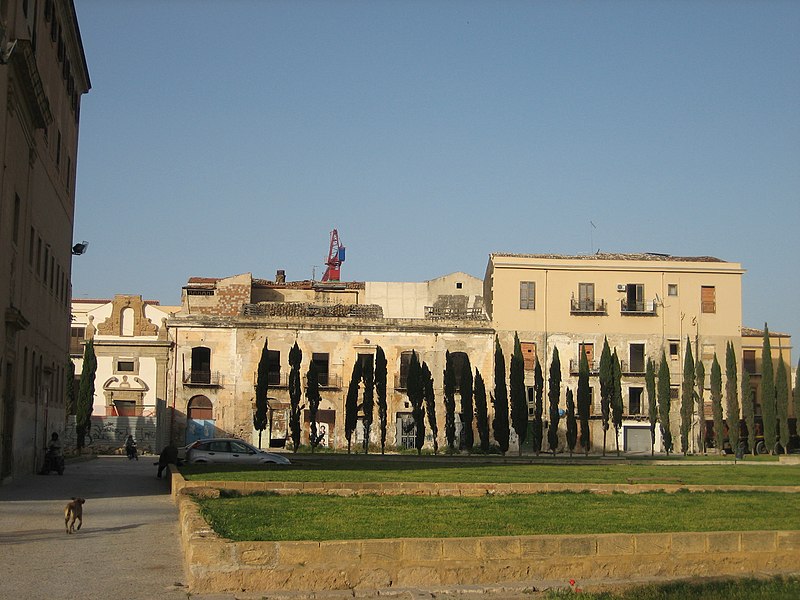 Piazza della Magione