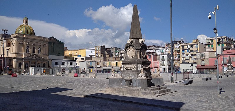 Piazza Del Mercato