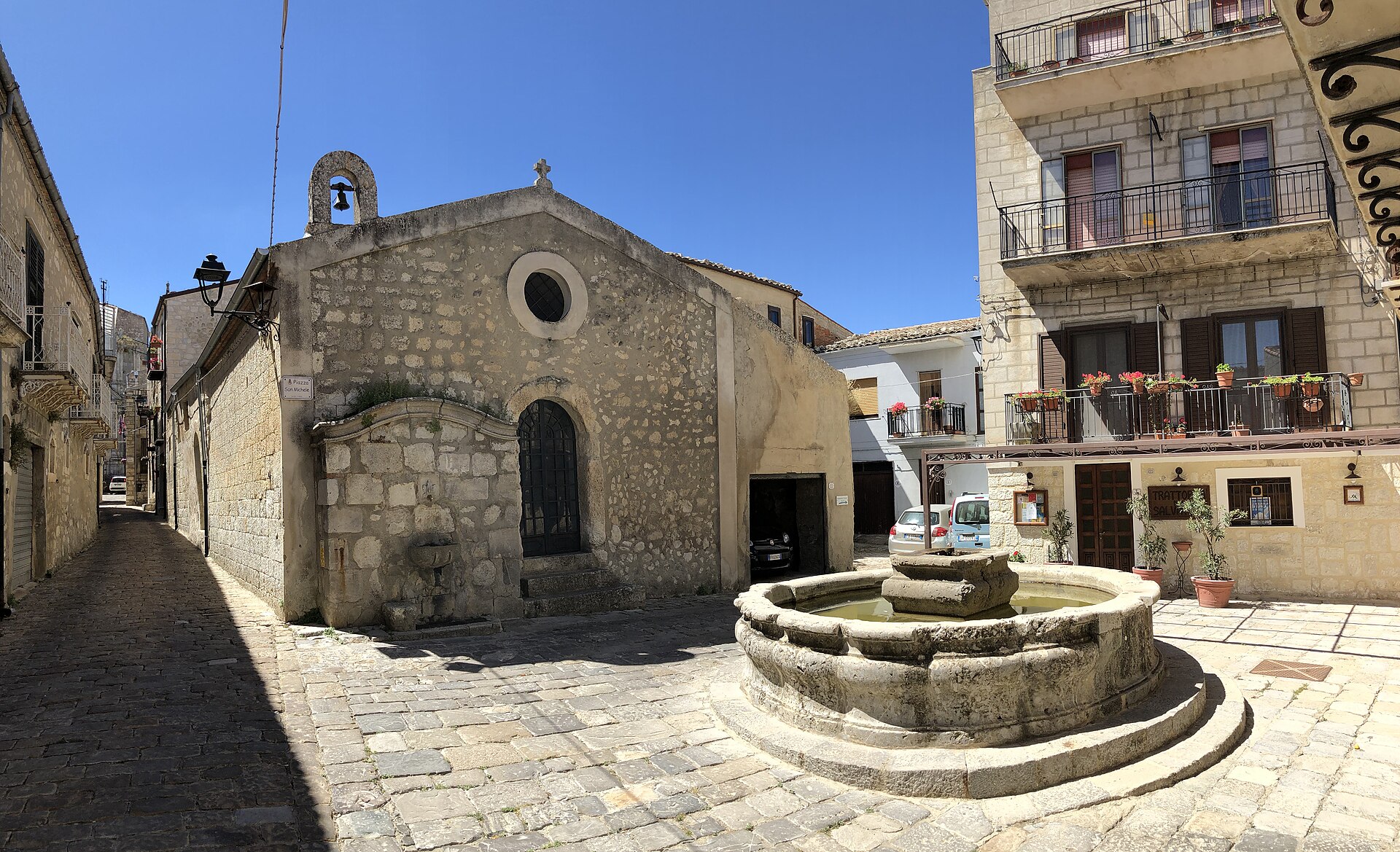 piazza san michele petralia soprana