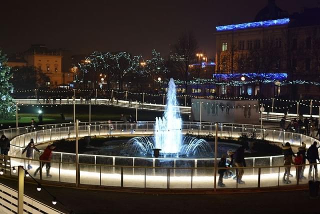 piazza tomislav zagabria pista pattinaggio ghiaccio