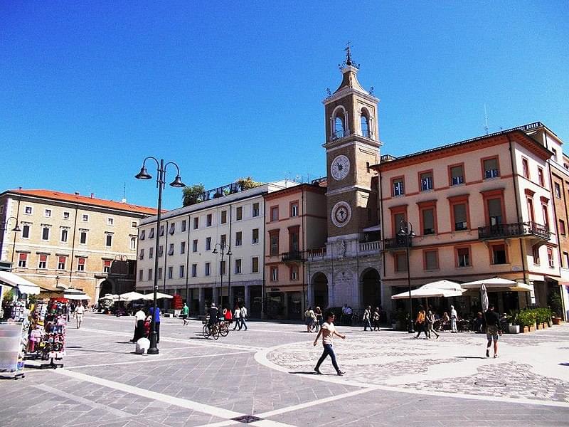 piazza tre martiri rimini