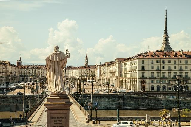 piazza vittorio torino italia plaza 1