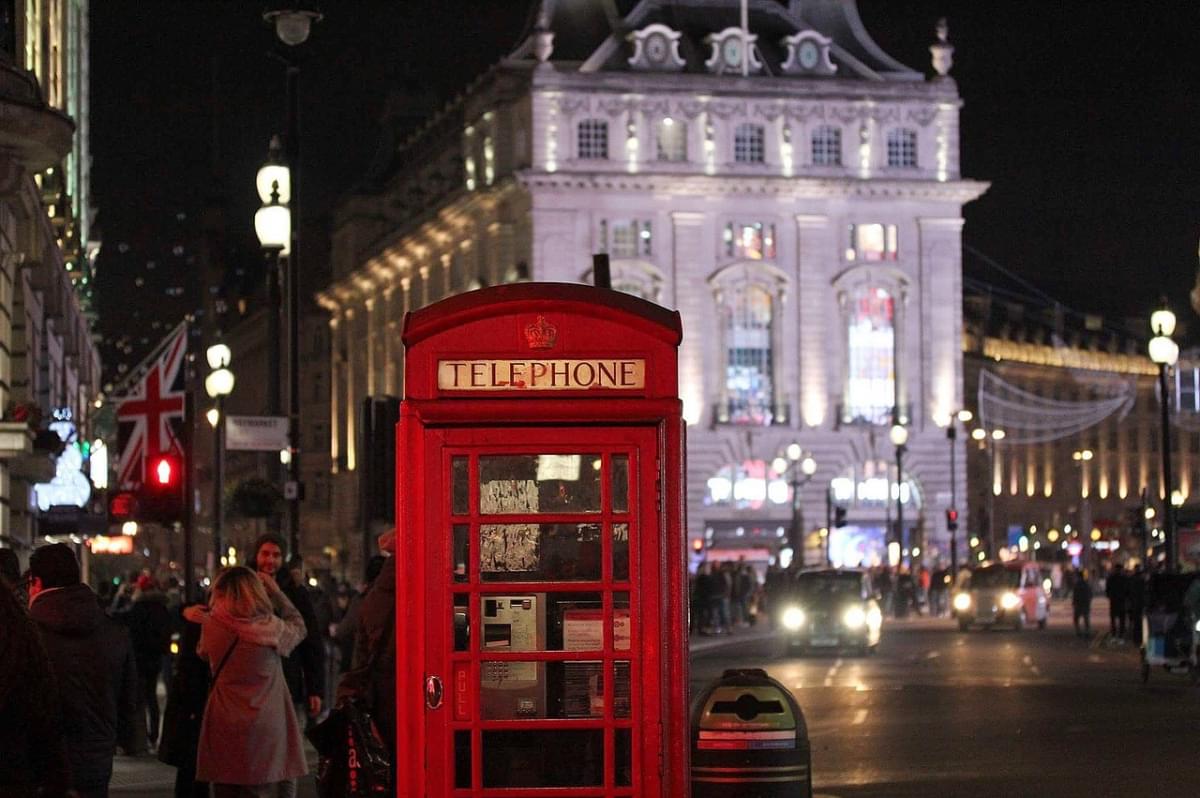 piccadilly circus londra luci citta