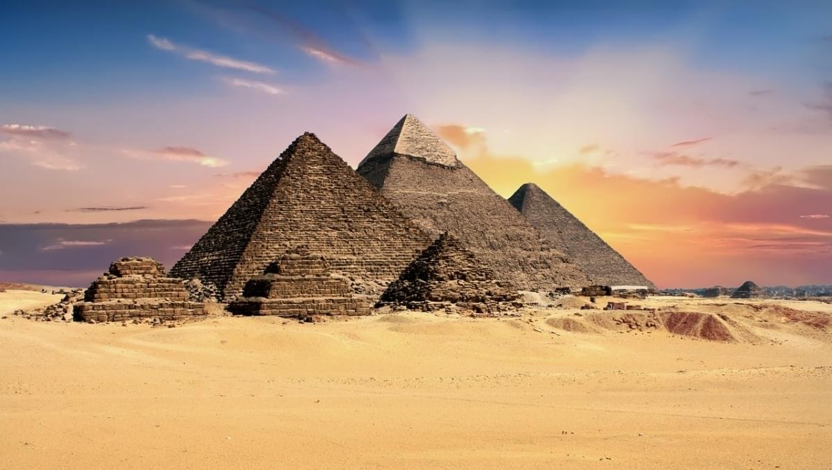 piramidi di giza egitto