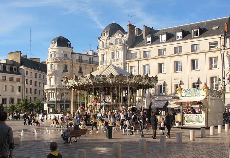 place du martroi orleans france 1