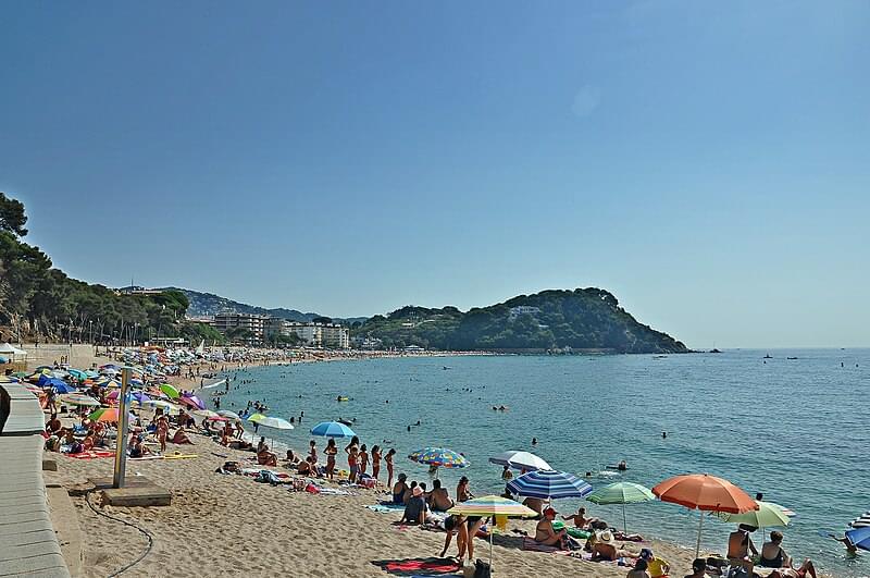 playa de fenals lloret de mar 3 1