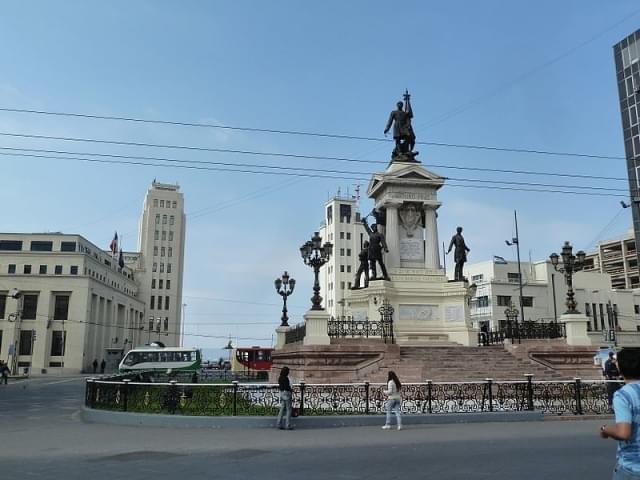 Plaza Sotomayor valparaiso