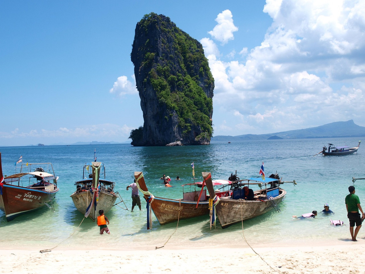 poda isand ao nang krabi tailandia