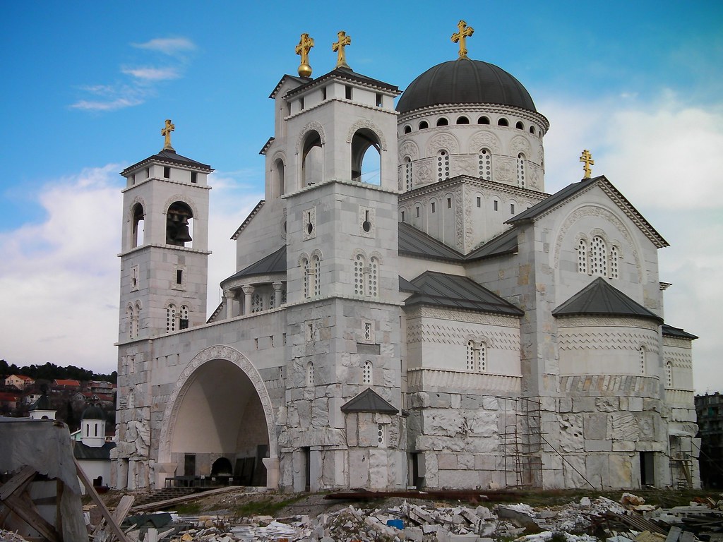 podgorica cattedrale della resurrezione di cristo esterno