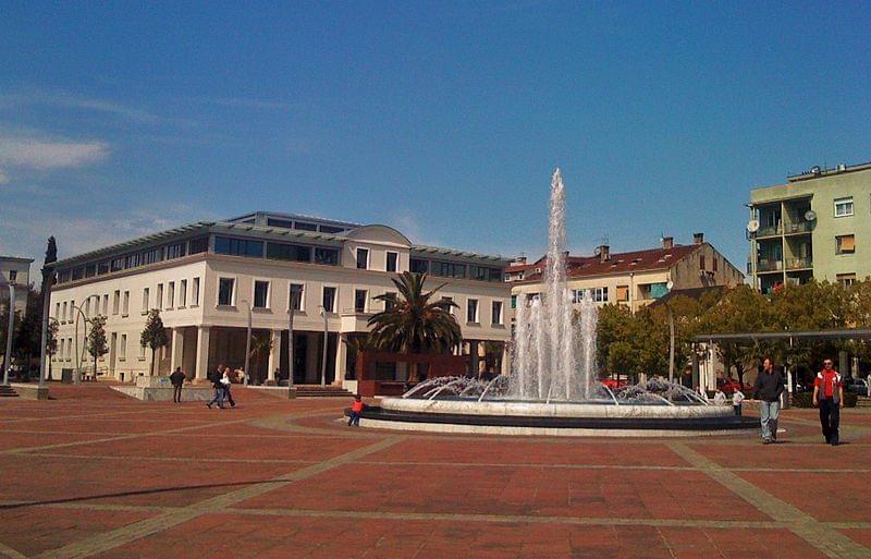 podgorica piazza repubblica