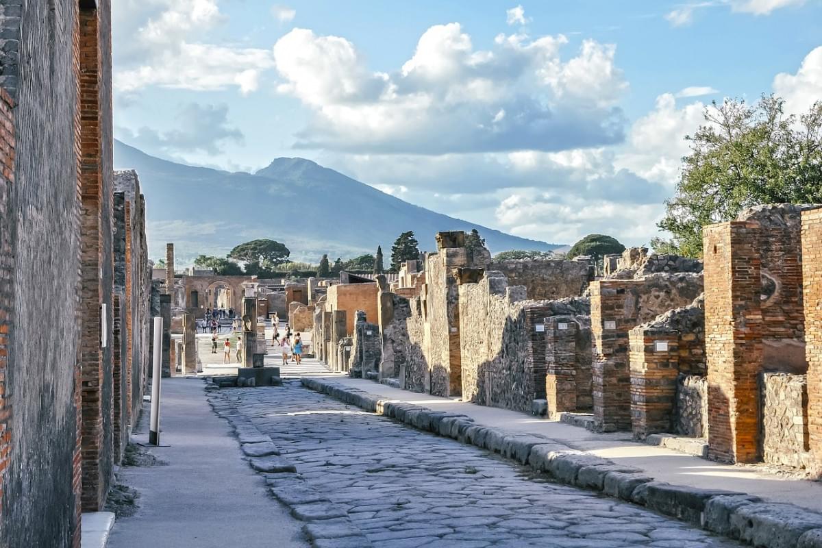 pompei vesuvio strada italia 1