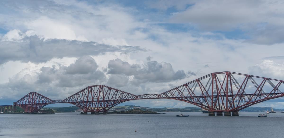 ponte avanti edimburgo scozia