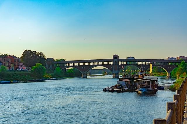 ponte coperto pavia