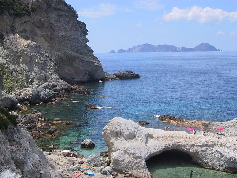 ponza cala fonte