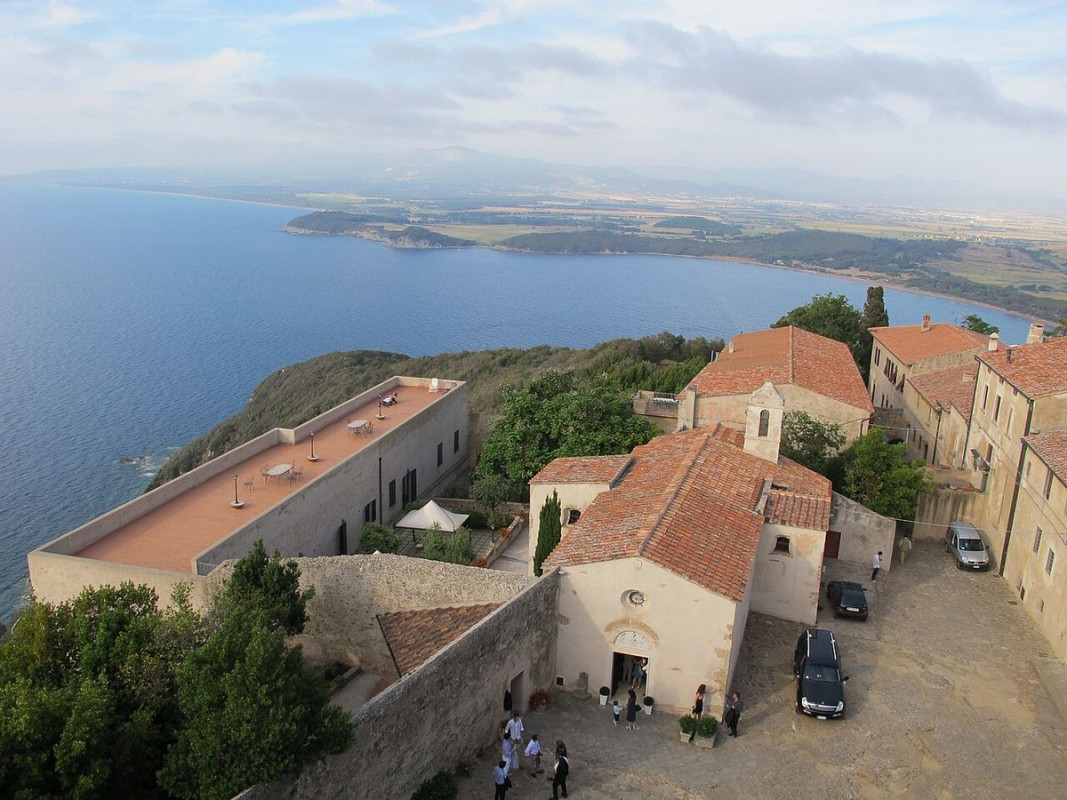 populonia golfo baratti follonica - foto di sailko