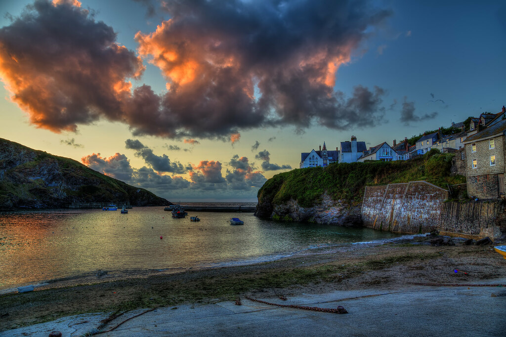 port isaac uk