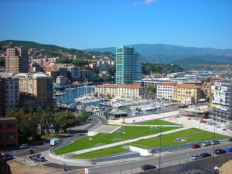 porto turistico di savona