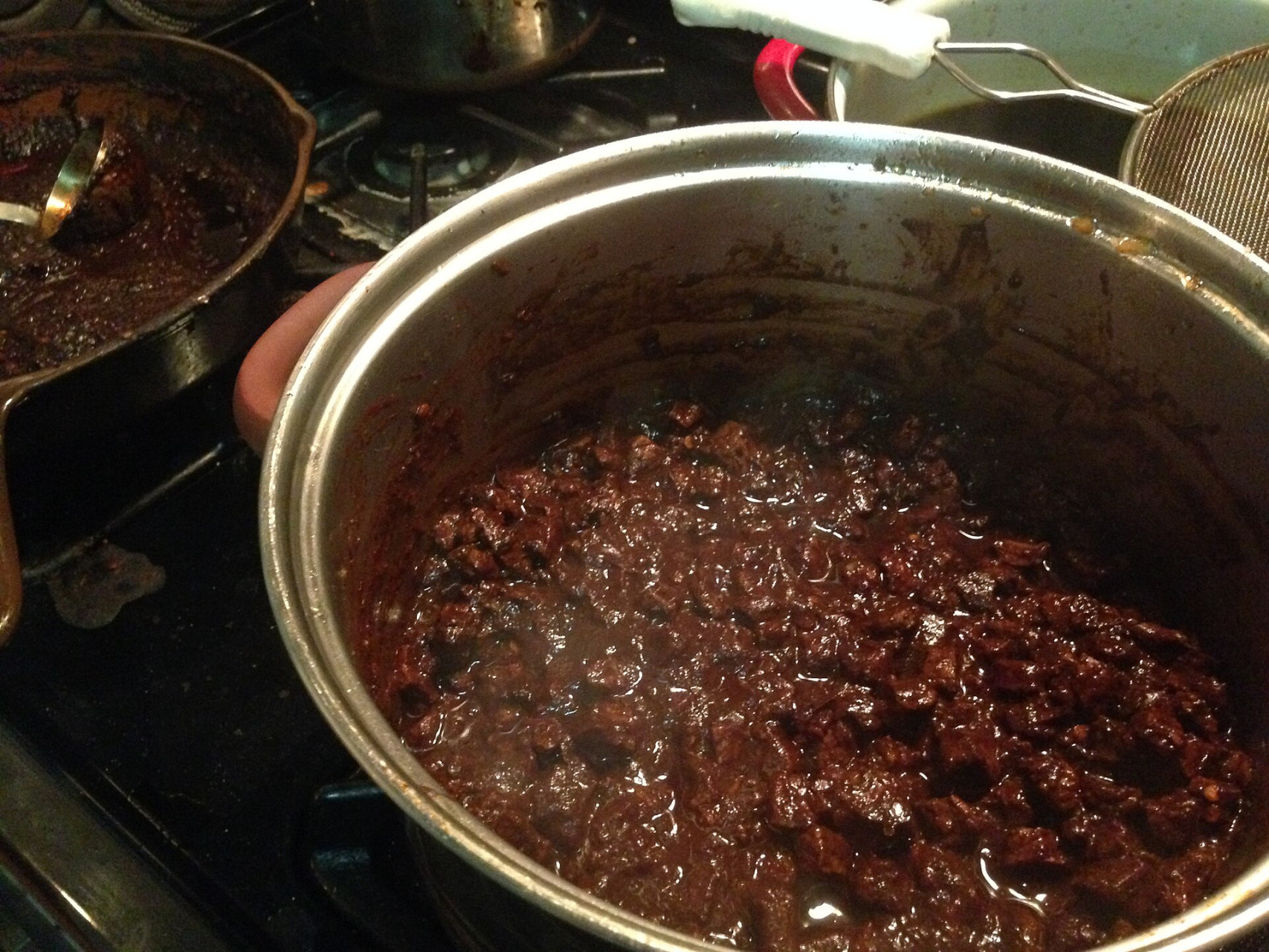 pot of chili con carne