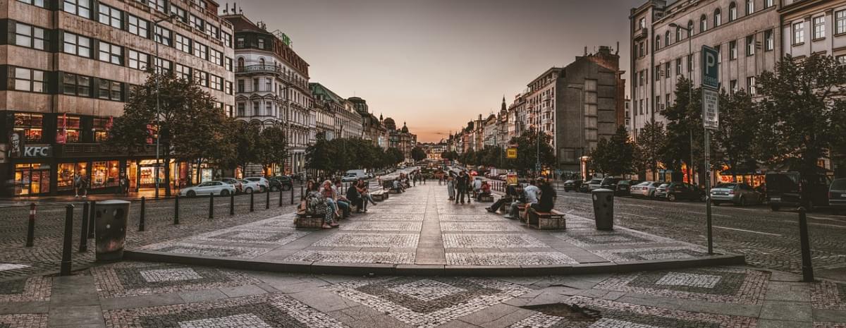 praga piazza venceslao architettura 2