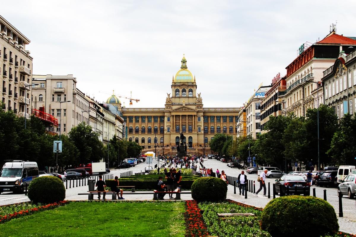 praga piazza venceslao citta