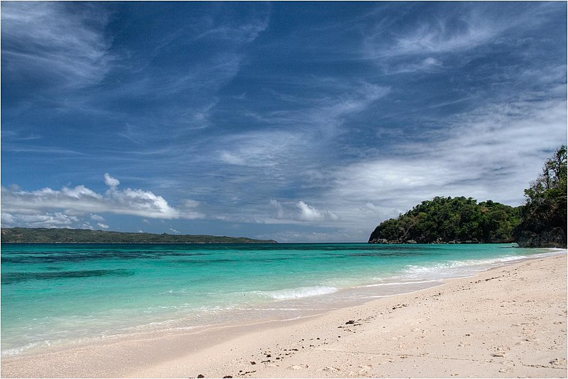 puka beach boracay