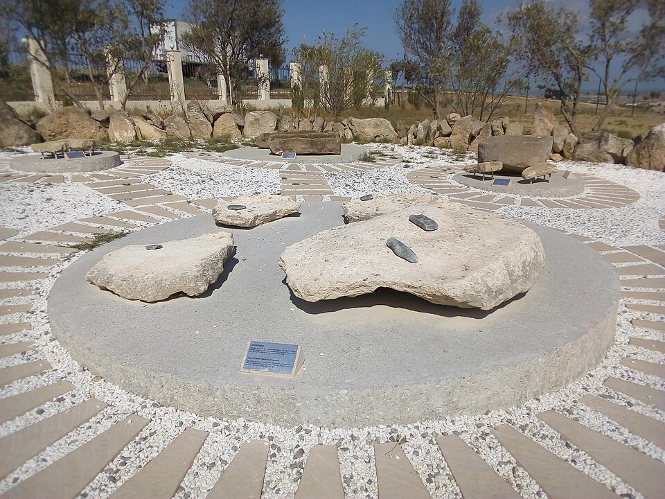 qaval da yanarda
