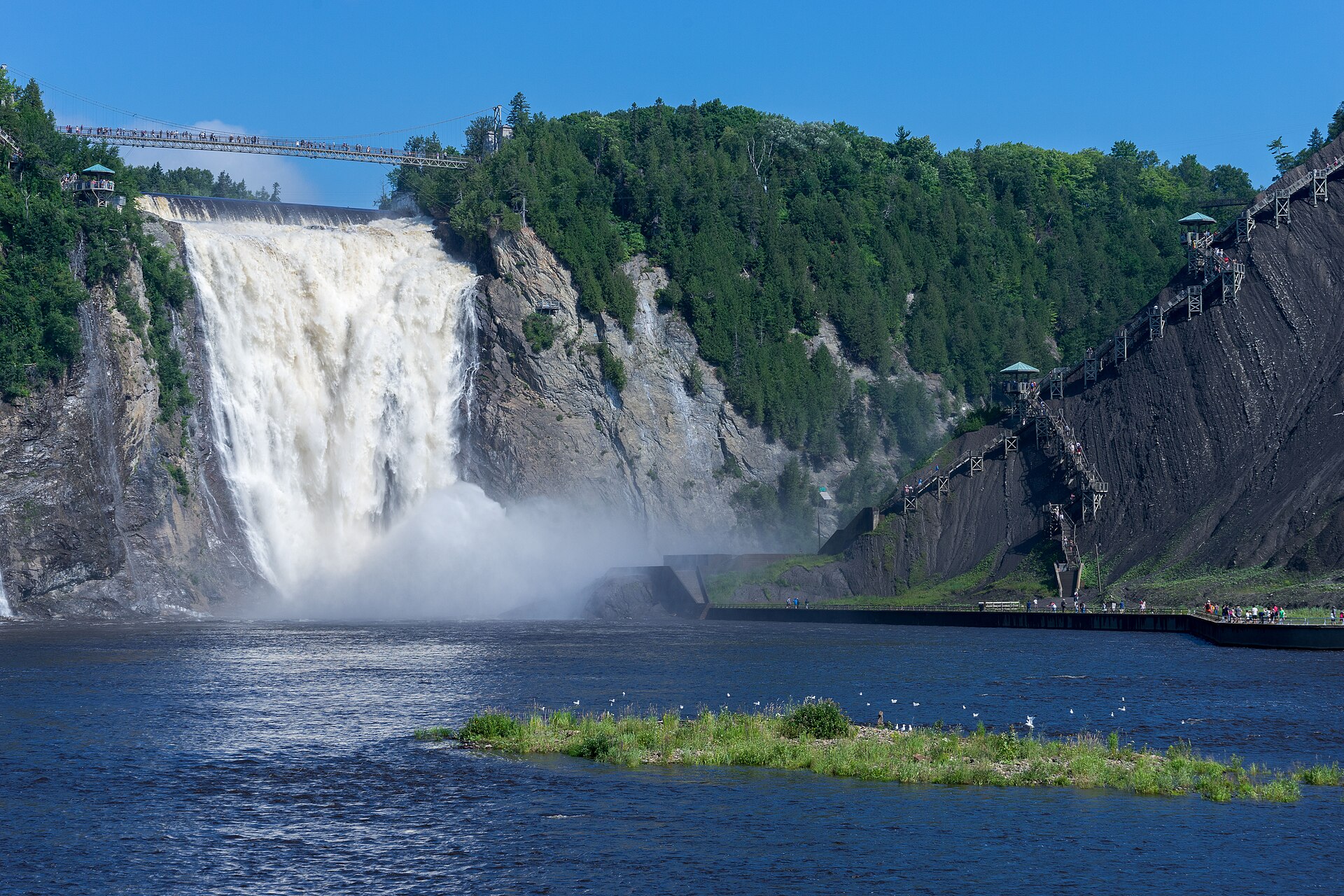 quebec chutesdemontmorency