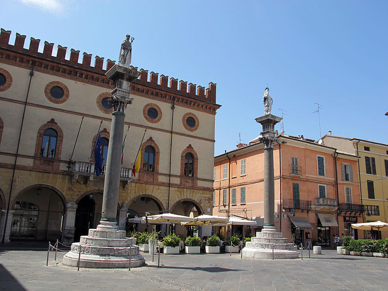 ravenna piazza del popolo 1