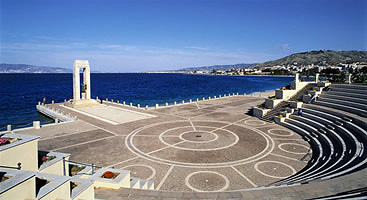 reggio calabria panorama arena dello stretto